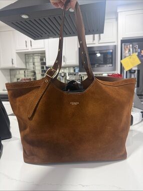 Coach Gramercy Warm Brown Suede Tote with Adjustable Straps